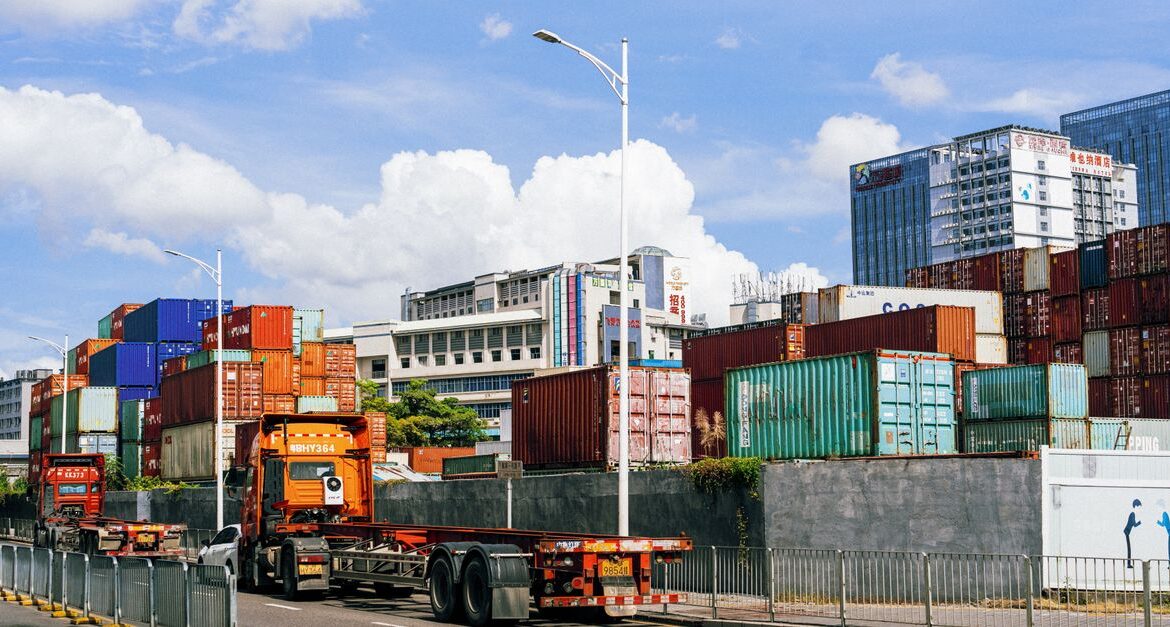 international freight trucks logistics